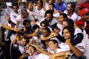 El festejo de los jugadores de Liga de Quito tras ganar la Libertadores de 2008.