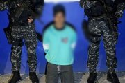 El detenido poseía varios dispositivos de almacenamiento con material sexual ilegal.
