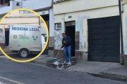 Un vecino limpió el sitio donde fue hallada la víctima.