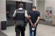 El sujeto fue aprehendido por agentes de la Policía Nacional.