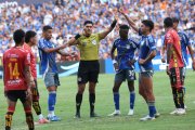 Emelec rescató un empate 1-1 ante Deportivo Cuenca el lunes 11 de agosto.
