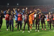 Liga de Quito se tomó el estadio Morumbí y celebran al ganar un partido de cuartos de final de la Copa Libertadores ante Sao Paulo