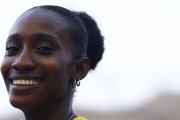 Kiara compite en su tercer ciclo olímpico. En París 2024, fue bicampeona en los 100 metros y salto largo.