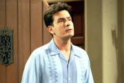 Charlie Sheen en la serie televisiva 'Dos hombres y medio'.