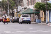 Este viernes, agentes policiales realizaron vigilancia y rondas por el sector.