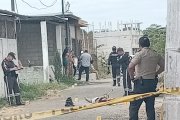 Jordy regresó a su casa para buscar un par de zapatos. Policías llegaron al lugar.