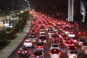 La congestión vehicular en la avenida Samborondón duró más de una hora.