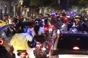 Los motociclistas y autos ‘tunning’ se tomaron la avenida 9 de Octubre y el malecón Simón Bolívar.