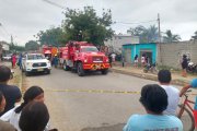 La emergencia se produjo en el barrio Jaime Roldós del cantón La Libertad la mañana de este martes