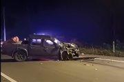 Vehículo implicado en el accidente registrado en la vía Quinindé – Las Golondrinas, a la altura del recinto La Tercera.