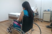 La joven contó cómo intentó rescatar a su mamá de entre los pasajeros afectados.