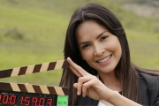 Carmen Villalobos en las grabaciones de la serie 'Sin senos sí hay paraíso'.