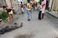 Sector de Isla Piedad, junto al colegio Ángel Barbisotti, donde un joven reciclador fue asesinado a tiros, reflejo de la violencia que golpea Esmeraldas.