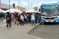 Los buses que laboraron durante la paralización no fueron suficientes para los usuarios.
