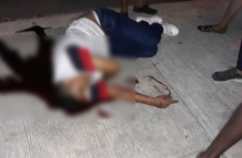 La víctima recibió un tiro en la cabeza y otro en la pierna derecha.