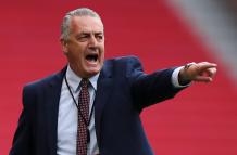 Ecuador's coach Gustav(32621997)