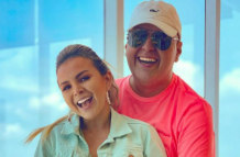 Miguel Cedeño es acompañado por su compañera de trabajo, Silvana Torres.