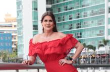 CRISTINA REYES (7192795)