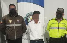 El sospechoso fue detenido para investigaciones.