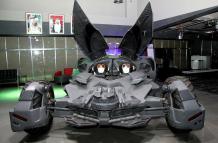 Empresa ecuatoriana hace realidad el coche de Batman en Dubái