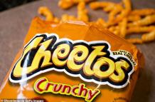 Residuos de cheetos logran identificar a una posible ladrona.