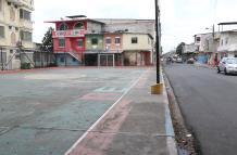 En esta cancha se encontraban un grupo de amigos jugando pelota cuando llegaron los pistoleros.