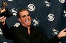 Willy Chirino lanza su canción 'Para mi viejo' por el Día del Padre.