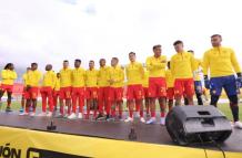 Aucas presenta su nuevo uniforme.