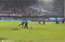 Personal de Emelec intenta drenar el agua del Capwell.