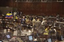 Parlamento de Ecuador rechaza Ley de Inversiones de Lasso en primera votación