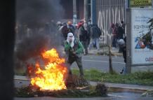 Los manifestantes fueron repelidos con gas lacrimógeno por la Policía. La 12 de octubre fue el ‘campo de batalla’ en el noveno día de  protestas.