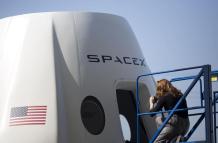 La cápsula Dragon de SpaceX llega a la EEI con cargamento científico