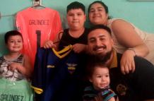 Hernán-Galíndez-hermano-debut-Tri-Mundial