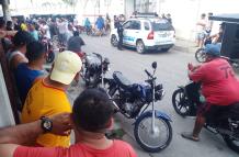 Guayas: Una persona falleció tras cruce de balas entre dos tricimotos en Daule