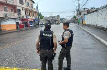 A dos hombres les pararon la marcha a bala en el Guasmo sur de Guayaquil