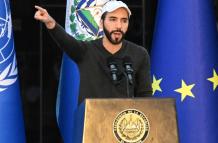 Nayib Bukele inaugura cárcel para unos 40.000 pandilleros