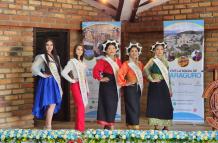 Candidatas a Reina de Saraguro fueron presentadas en el marco de la independencia del cantón