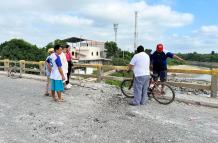 Moradores se sienten atemorizados por las explosiones simultáneas.