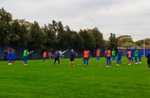 Entrenamiento de Ecuador para medir a Argentina.