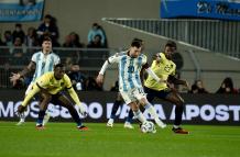 Argentina ganó a Ecuador con gol de Messi