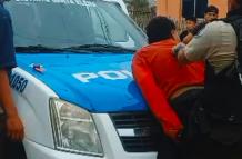 Cinco personas fueron detenidas supuestamente por el robo de un taxi.