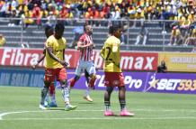 Aucas-LigaPro-Santiago-Escobar