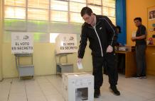 Sufragio en los recintos electorales de las Elecciones Anticipadas 2023