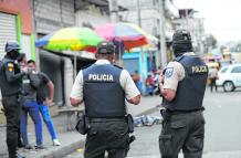 Policías en un caso de sicariato en Paraíso de la Flor.