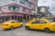 El taxismo de Quinindé despidió a Darwin Gualpa.