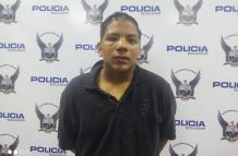 Kevin José Aguilar Laurido tiene 18 años y era golpeado por un grupo de personas cuando la Policía Nacional intervino en su defensa.