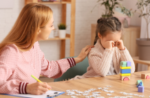 Pon atención al comportamiento de tu hijo.