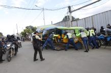 Las fuerzas del orden incautaron tricimotos en Pascuales.