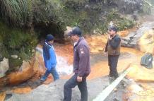 En el lugar existe riesgo de deslizamiento de tierra.