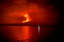 Erupción del Volcán Fernandina en Galápagos en marzo del 2024.